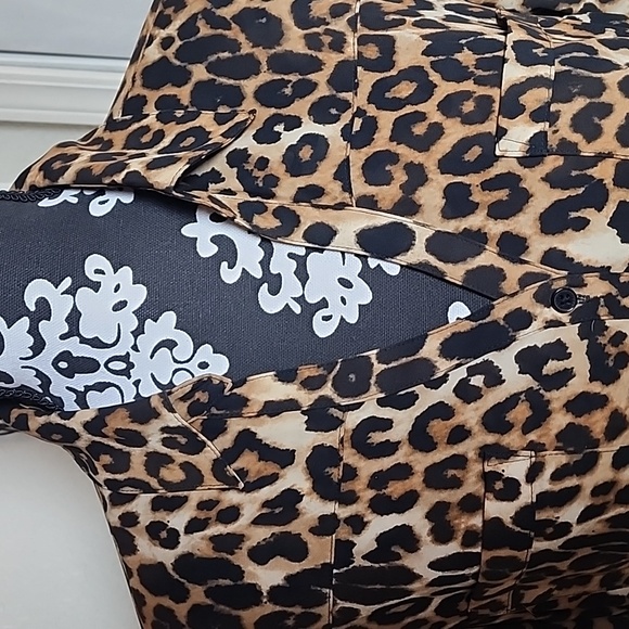 Express Portofino Leopard Print Button-Down Shirt Size Large - Picture 2 of 9